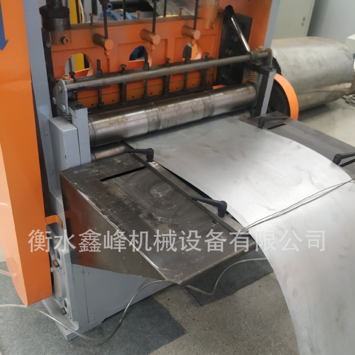 高速1250mm宽钢板网机，钢板拉网机, 钢板网机生产线，钢板网机，