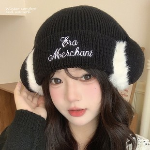 �n�控���ֺ�ɫë��ñ��Ů�����r����Ᵽů�o�����Cᘿ����^��ñ