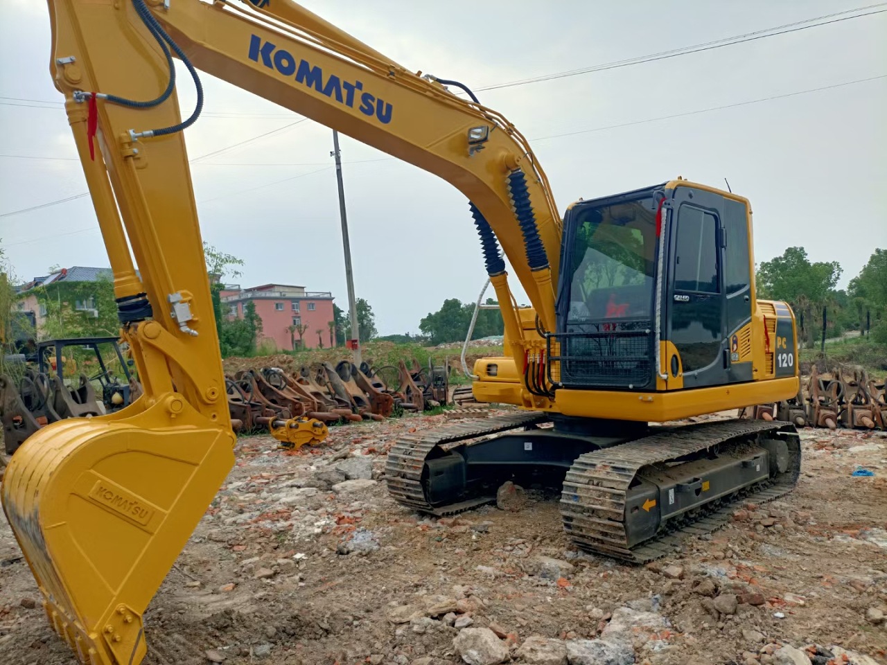 Exportación doméstica de segunda mano 80 85 70 75 95 excavadora en el extranjero
