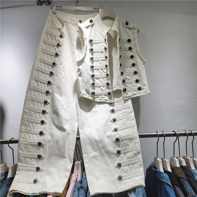 Retro design denim vest