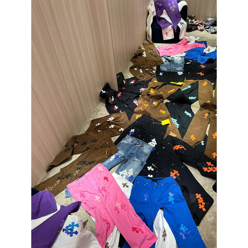 现货CH潮牌裤子限定火焰十字架刺绣直筒做旧水洗明星同款牛仔裤|undefined