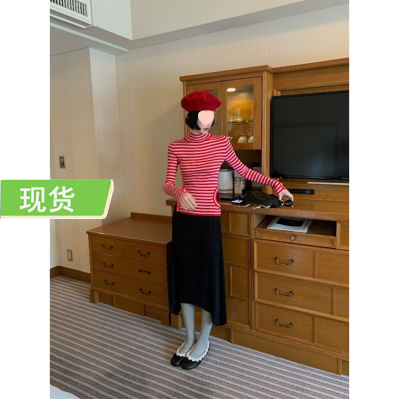 Mona Zhang Qixian's Fun Striped Color-Blocked Sweater/Wool-Blend French-Style Elegant Inner Layer Slimming Wool Sweater Mona Zhang Qixian's Fun Striped Color-Blocked Sweater/Wool-Blend French-Style Elegant Inner Layer Slimming Wool Sweater