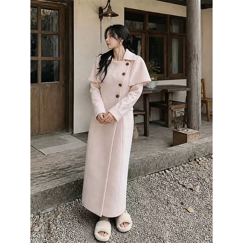 French-style pink wool coat for women, early autumn new style, petite, elegant, waist-cinching, slimming, mid-length, gentle style.