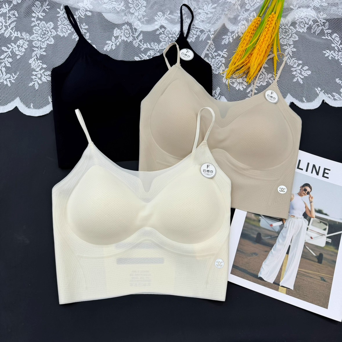 无痕冰丝后背镂空露背吊带背心女乳胶一体内搭外穿美背上衣批发