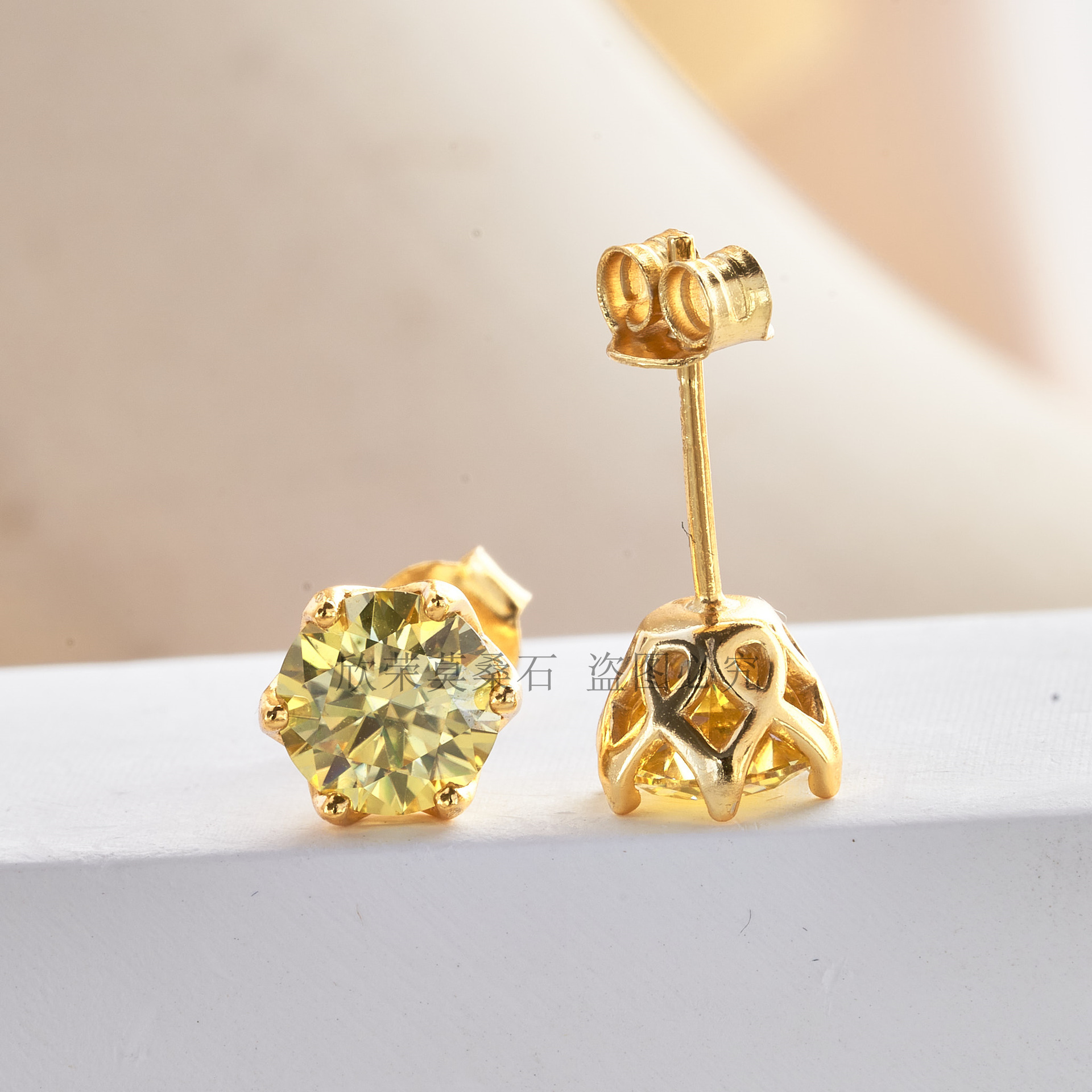 1CTX2 pernos de piedra de moissanita amarillo limón con certificado GRA cabeza de toro pernos de piedra de moissanita se pueden medir con un bolígrafo de plata S925