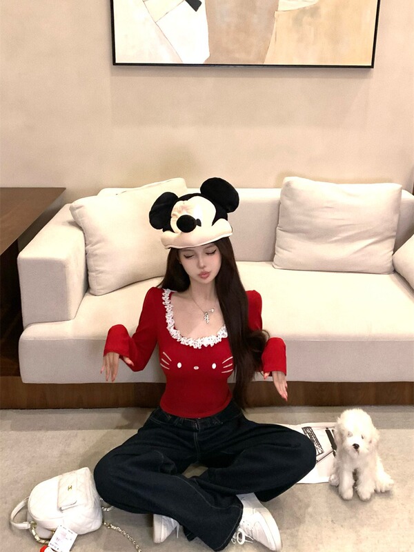 红色花边拼接u领长袖T恤女秋季可爱猫咪修身收腰甜辣紧身打底上衣|undefined