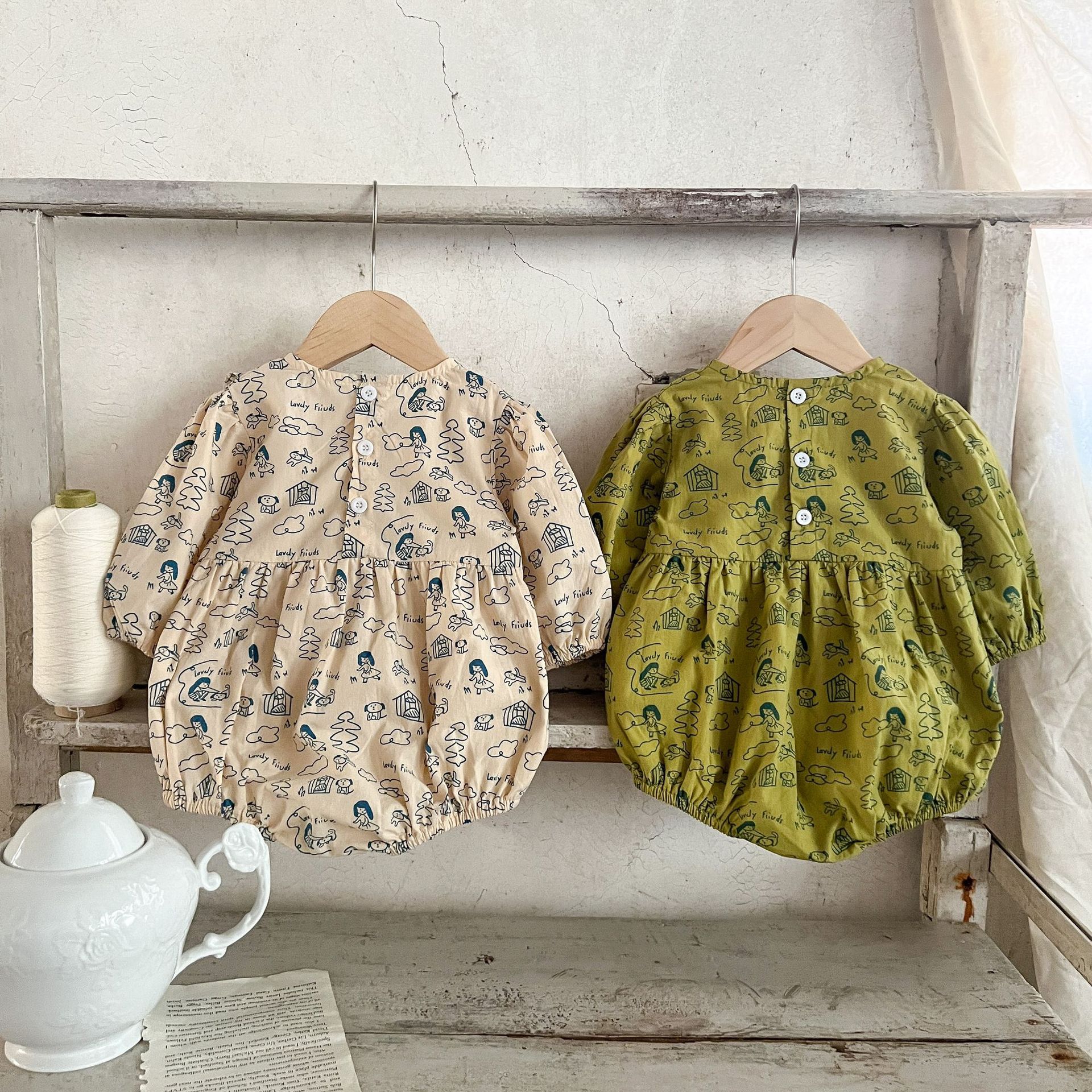 INS estilo coreano niñas algodón geométrico impreso mameluco recién nacido a principios de otoño suelta mono mameluco moda