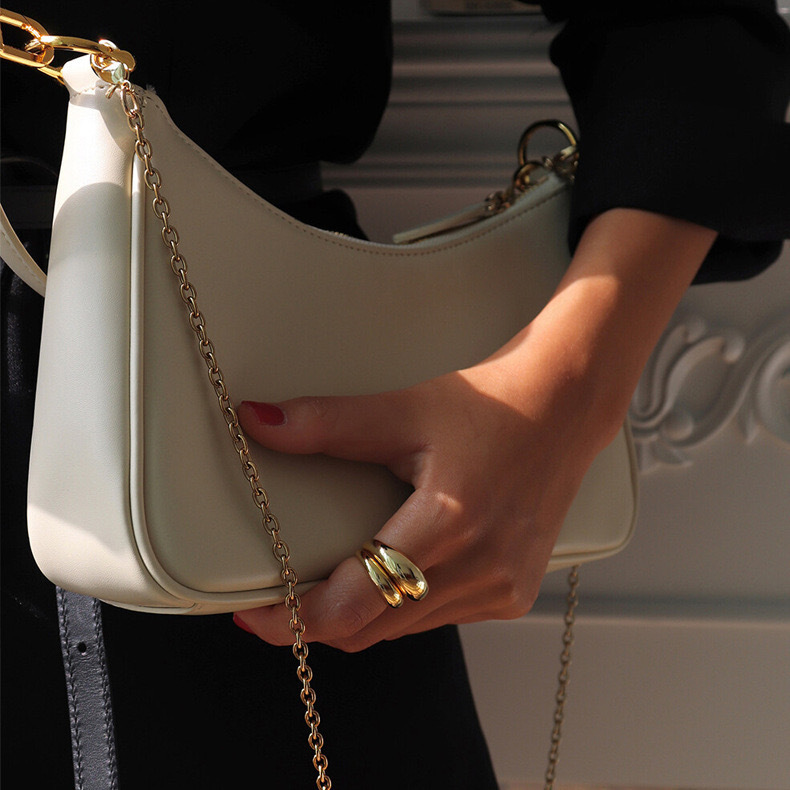Luxury Niche Women's Handbag 2024 New Summer French Fashion Baguette Bag Underarm Shoulder Crossbody Bag Trendy - Thumbnail 3