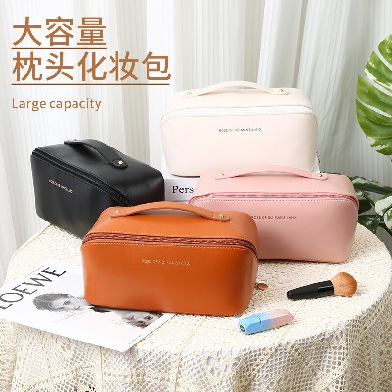 Pu Leather Pillow-Shaped Makeup Bag, Portable Large-Capacity High-Value Travel Toiletry Bag, Cosmetics Storage Bag Wholesale