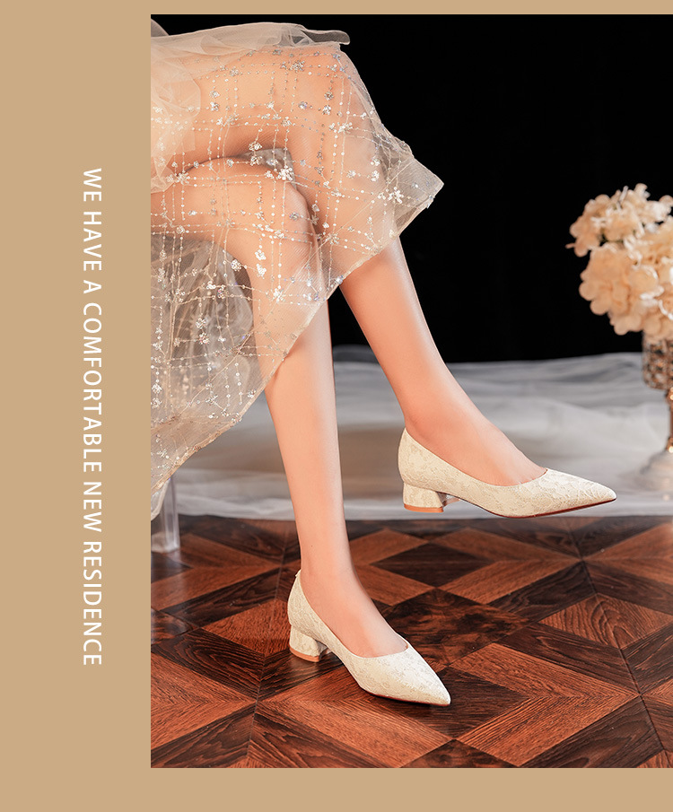 3333G Scarpe da donna con tacco basso, in raso, a punta, rosse, comode ed eleganti, per damigelle d'onore e feste_voghion.com