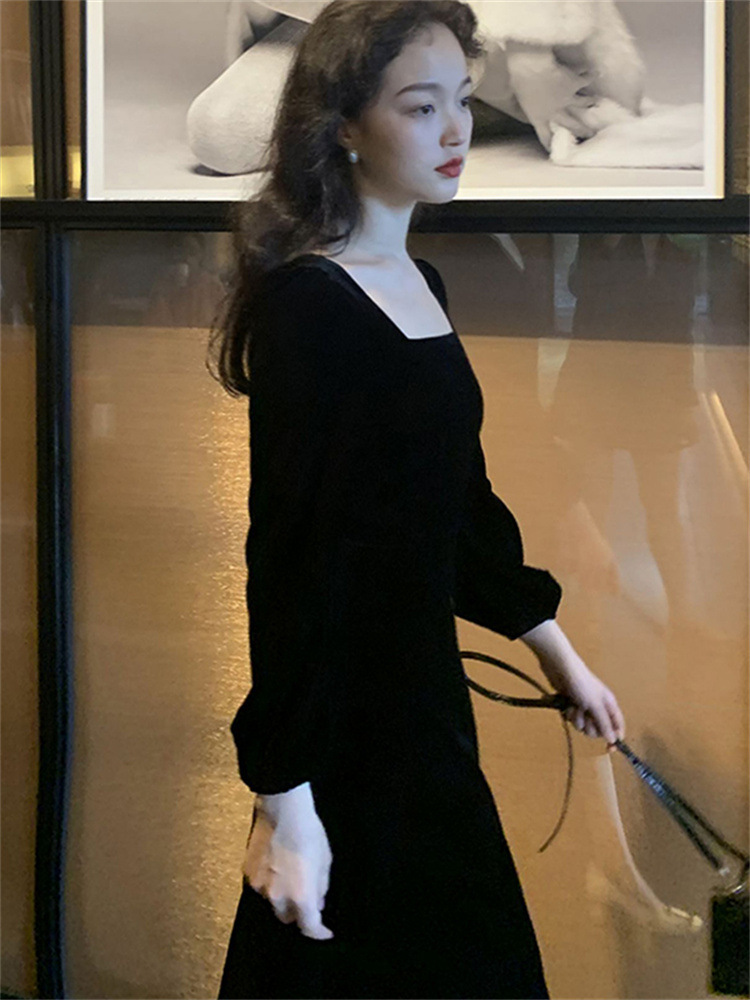 Black autumn dress