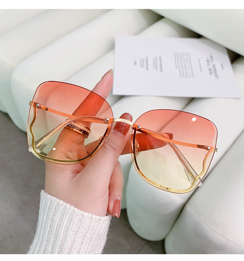 Elegant Lady Geometric Ac Special-shaped Mirror Frameless Women's Sunglasses display picture 1