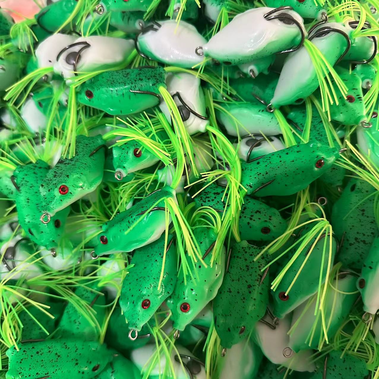 Luya Lei Rana fábrica venta al por mayor verde lei Rana cebo negro cebo falso 11 g5.5cm traje rana