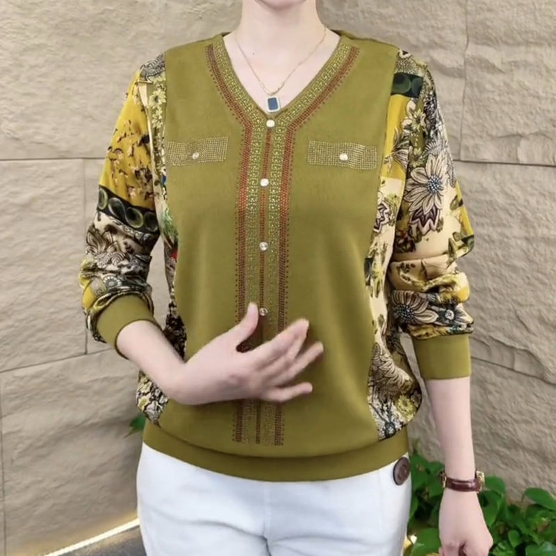 韓国の長袖tシャツの女性vネックのホットドリルの秋の新型のお母さんの服はゆったりとお腹を隠して痩せています。|undefined