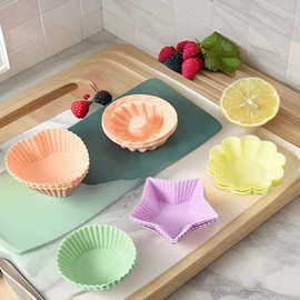 烹饪勺铲;烧烤架烧烤网;食物夹