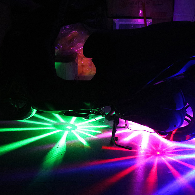 Coche eléctrico motocicleta colorido placa inferior luz láser antivaho anti-colisión trasera coche led luz de freno luz de advertencia image 3