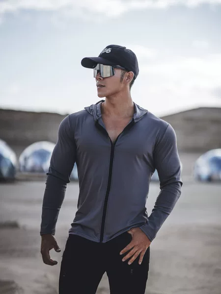 Autumn Men's Quick-drying Long-sleeved Fitness Running Elastic Sports Zipper Top Riding Casual Hooded Jacket