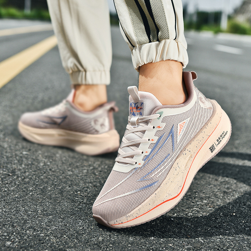 Zapatos de carreras de velocidad juvenil con suela blanda resistente al desgaste, zapatos de corrida de malla ultraligera para hombres, zapatos de deporte de carbono casuales transpirables