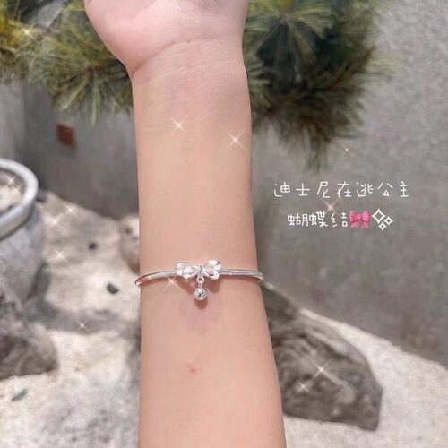 Bracelet with silver butterfly bow bell, sweet and fresh student accessories, small and fresh student bracelet, gift for the runaway princess