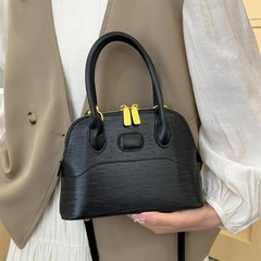 手提げボーリングバッグ女性クロスボーダー新型高品質定型貝殻カバン百合大容量シングルショルダーバッグ