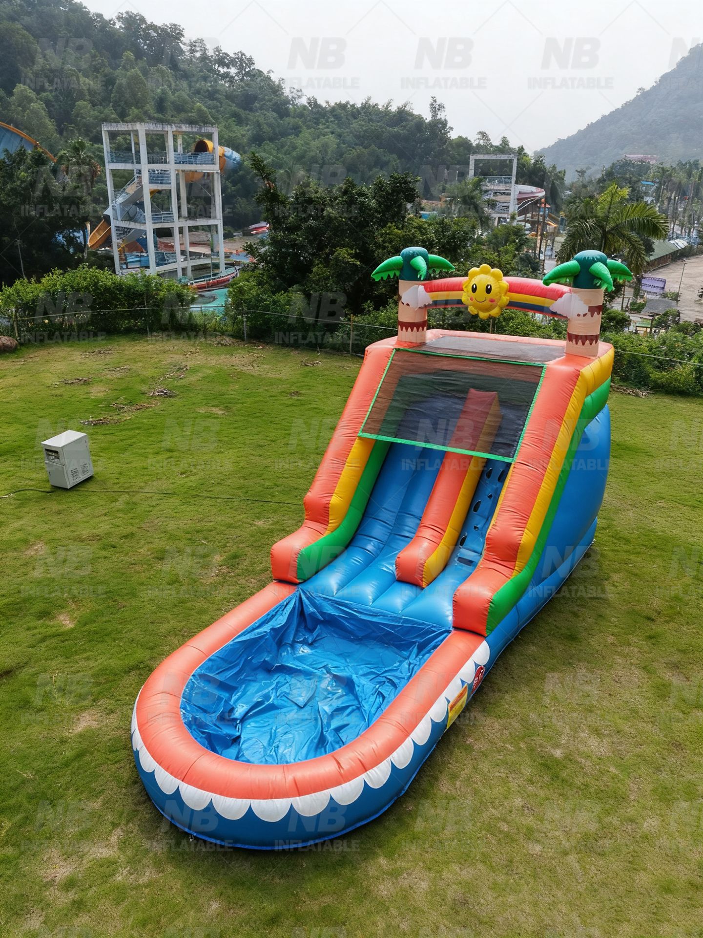 Castillo inflable al aire libre tobogan de agua castillo infantil con piscina tobogan de cama de salto pequeño parque de atracciones de castillo travieso