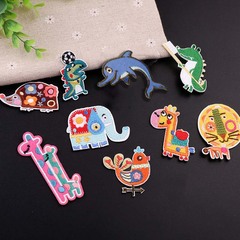 Embroidered patch with cute and auspicious cartoon pattern, suitable for clothing decoration and embroidery fabric patches.