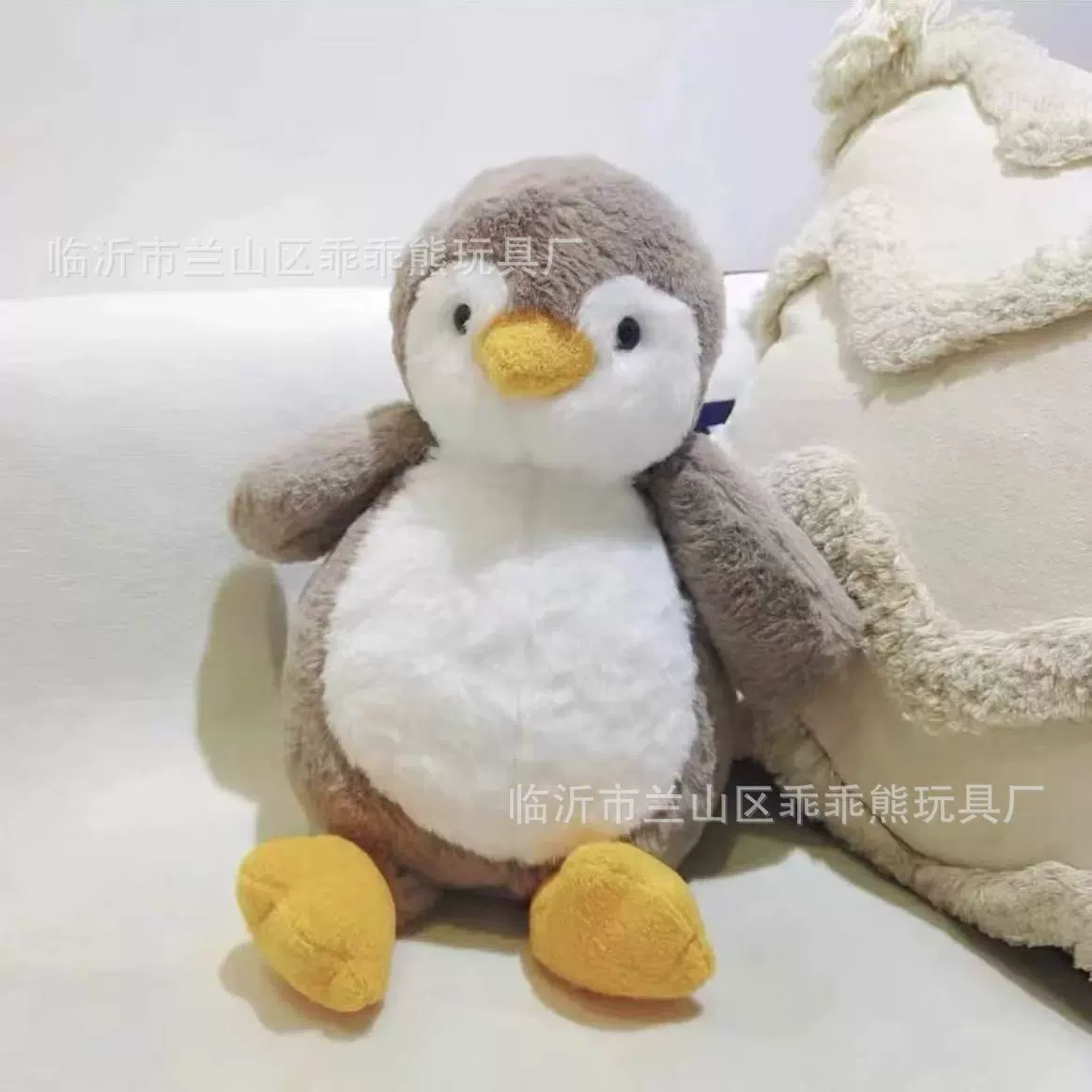 Plush Toy Doll, Assorted Cute Characters, Soft Plush, Height 20–25 cm (Random Style)