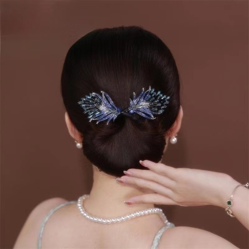 Blue hairgrip