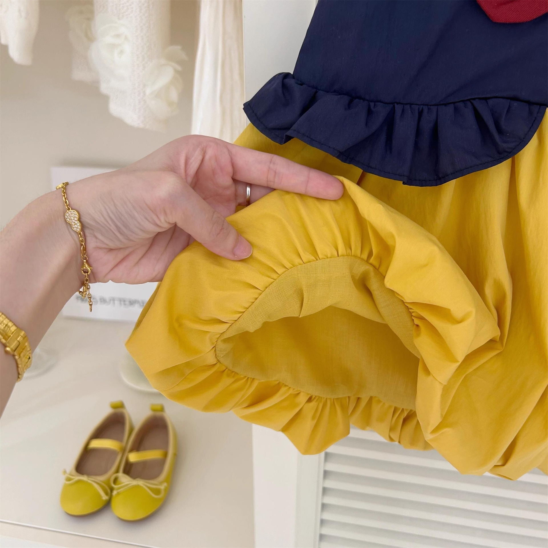 [Xianning Seven baby] Linda chica con sentido cómico jk uniforme vestido de muñeca de capullo vestido de verano vestido de chaleco Blancanieves