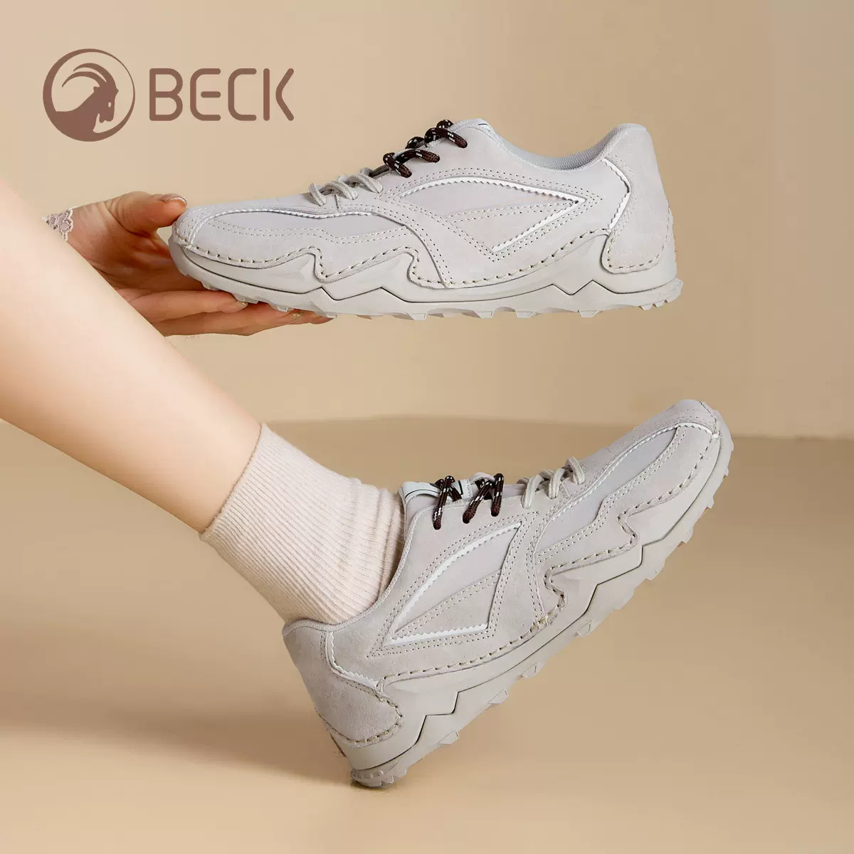 公羊女鞋2025秋季新款真皮百搭时尚休闲鞋女不累脚运动系带单鞋女