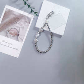 手机挂绳短款手腕绳简约电镀圆珠串链挂饰女高端珍珠爱心手机挂件