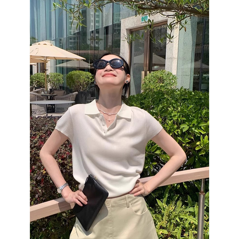 High-End Old Money Style White Short-Sleeved Women's Polo Collar Ice Silk Knitted T-Shirt Summer Loose Right Shoulder Lapel Top