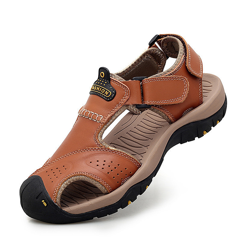 Nuevas sandalias transfronterizas de moda para hombres zapatillas de cuero al aire libre zapatos deportivos casuales transpirables zapatos de playa al por mayor