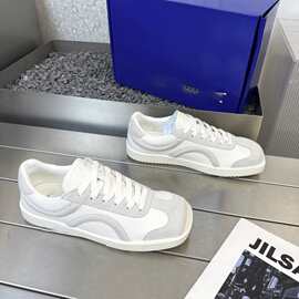 2025新款米白方头德训鞋 拼接款设计 男女同款小众休闲板鞋