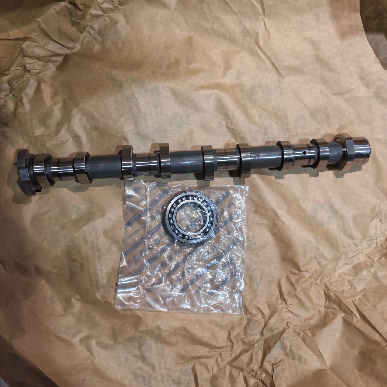 Camshaft Eccentric Shaft Compatible with New Wrangler Grand Commander Cherokee 2.0 68467437A
