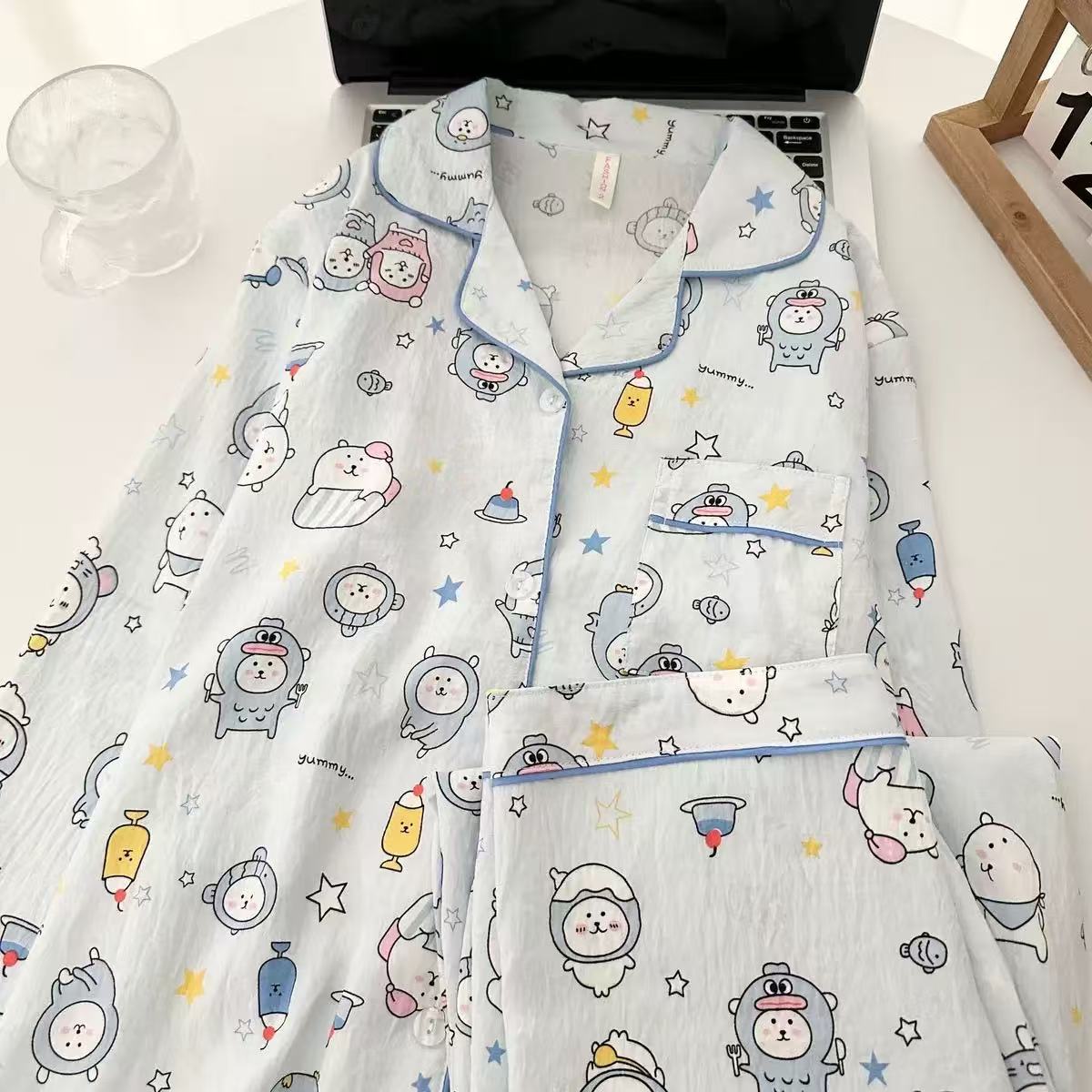 Pijamas de algodón nubes al por mayor transfronterizos mujeres primavera y otoño manga larga lindos cardigans de dibujos animados sueltos con solapas ropa de hogar se puede usar fuera