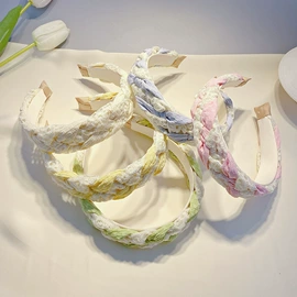 卷发球、发卷;盘发器;成人帽