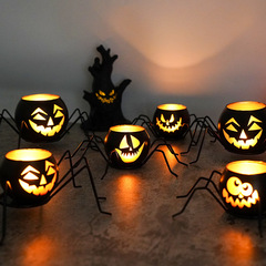Amazonの新しいハロウィーンのゴーストフェスティバル中空キャンドルホルダー面白いカボチャパターンハロウィーンの雰囲気の装飾小道具