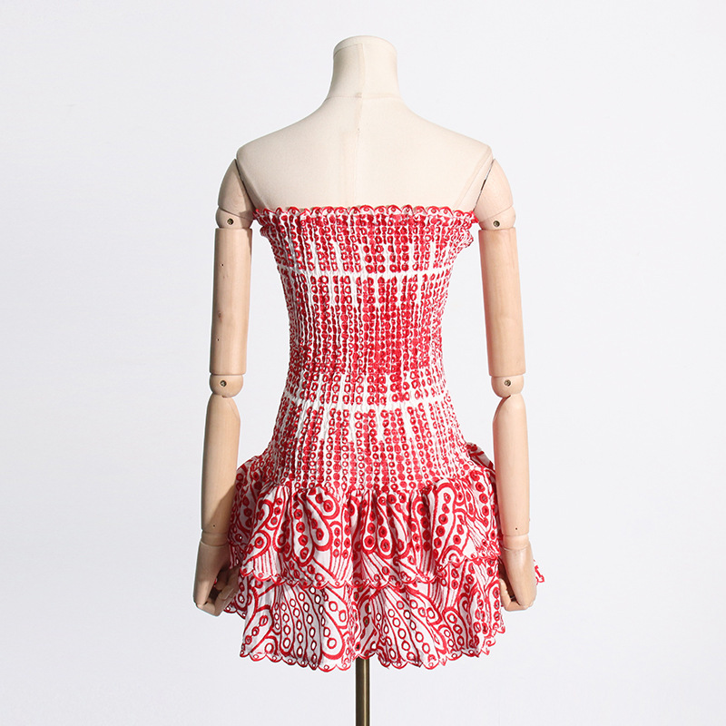 Elegant Ruffled Strapless Women's Dress For Spring Season_voghion.com