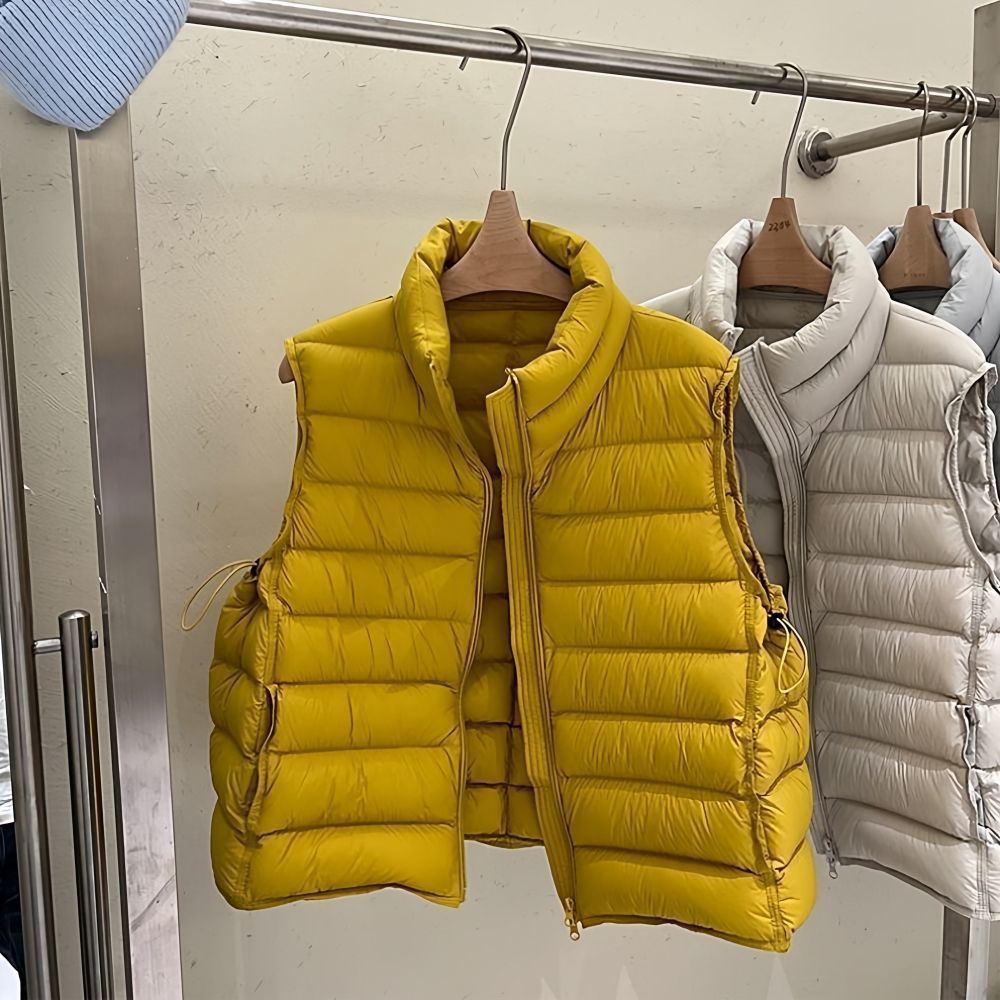 Qadın üçün yüngül pambıq jilet, dik yaxalı, qısa model