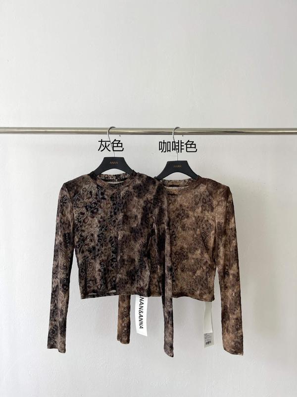 2025秋季美式复古豹纹印花植绒上衣圆领修身时尚百搭长袖T恤18265|undefined