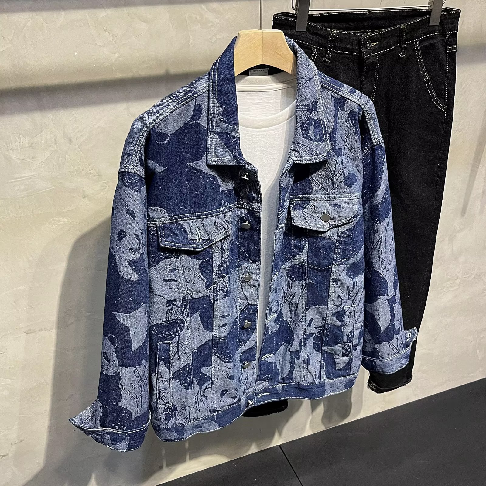 Herreklær high street retro vasket denimjakke herre vår- og høstjakke nisje eksklusiv jakke batikfarget denimjakke jakke_voghion.com