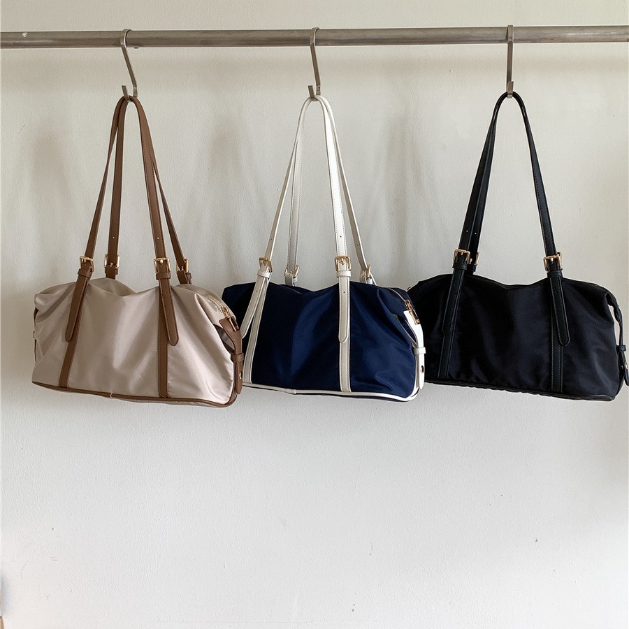 Nylon spalla grande capacità, semplice e versatile ascella ba, alla moda splicin, design di nicchia, pendolari donne_voghion.com