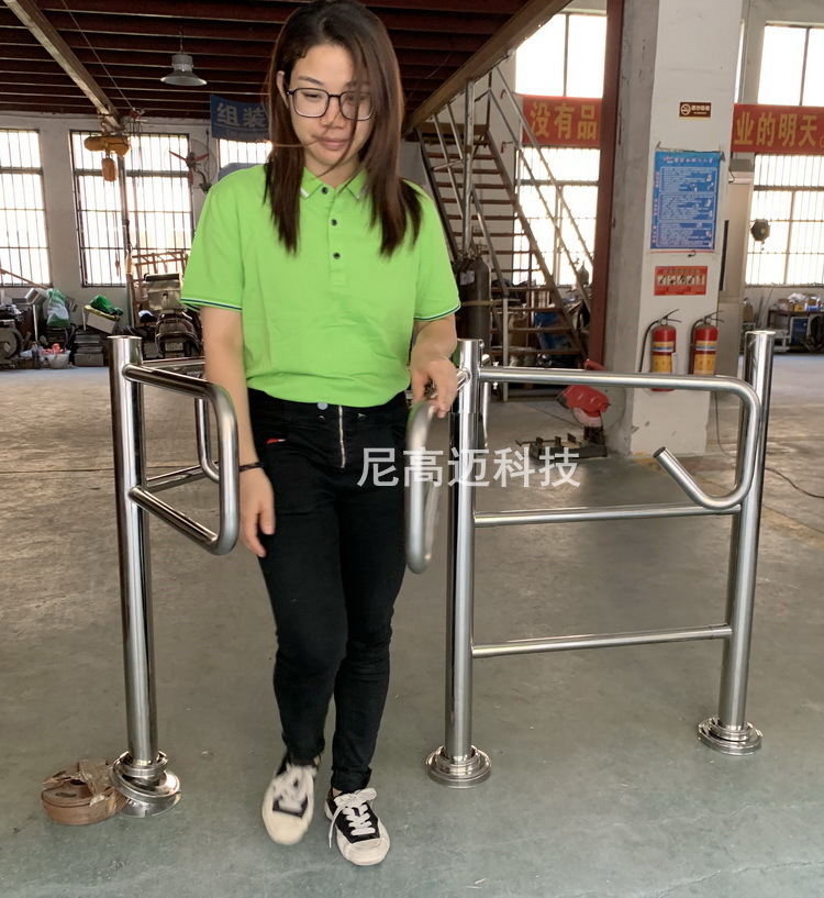 简易单向半高转闸 不锈钢十字架式手动旋转门 桃源超市景区单向门