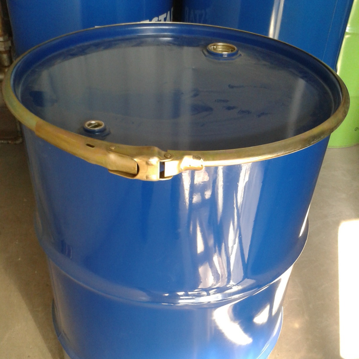 厂家直供 量大优惠 208L钢桶