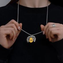 街头潮人hiphop向日葵项链男女毛衣链长款配饰韩版个性嘻哈吊坠女