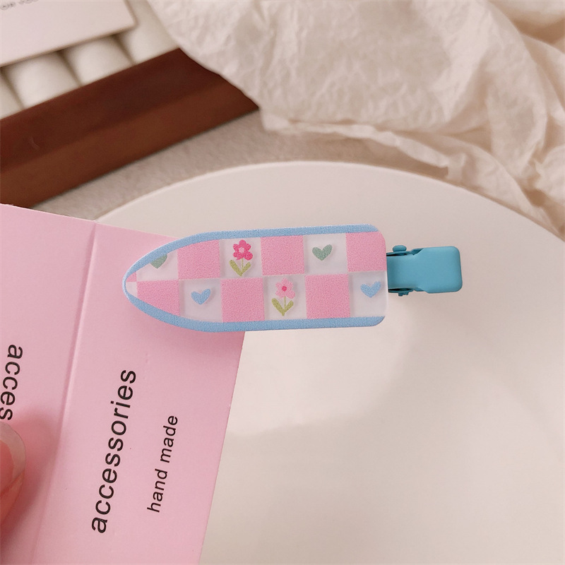 Un par de impresión de arco para niñas pinzas de cabello sin marcas de dibujos animados para mujeres adorables pinzas de cabello para el cabello de bordas rotas