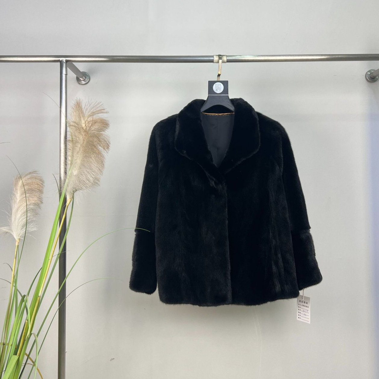 海宁冬新款水貂中长款外套女整貂翻领貂皮大衣高奢时尚保暖QD004