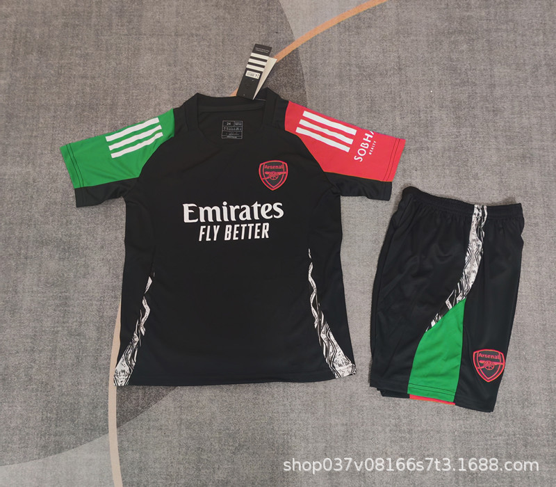 2426新シーズン子供服サッカー服皇馬ポルトガルマンチェスター・ユナイテッド熱刺バルサ・サントスの主客席|undefined