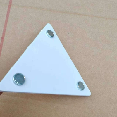 Triangle Sign, Universal, Warning sign - 1-strong-magnetic-small-triangular-reflector
